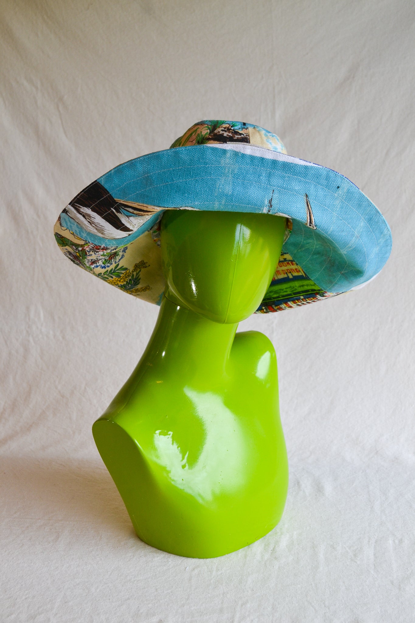 Wide Brim Hat | Pelicans | Medium